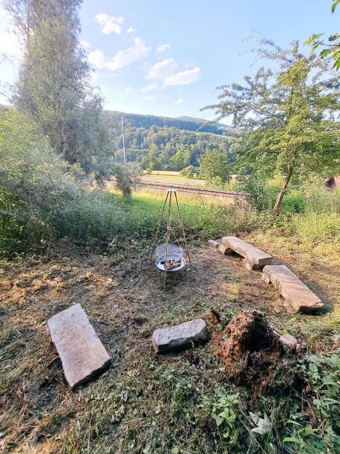 Autarkes Tiny House Mit Rheinblick Leilighet Rumikon Eksteriør bilde